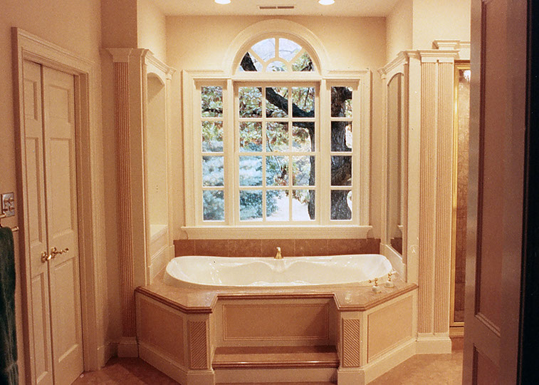 classic williamsburg